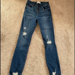 Abercrombie and Fitch Super Skinny Jeans